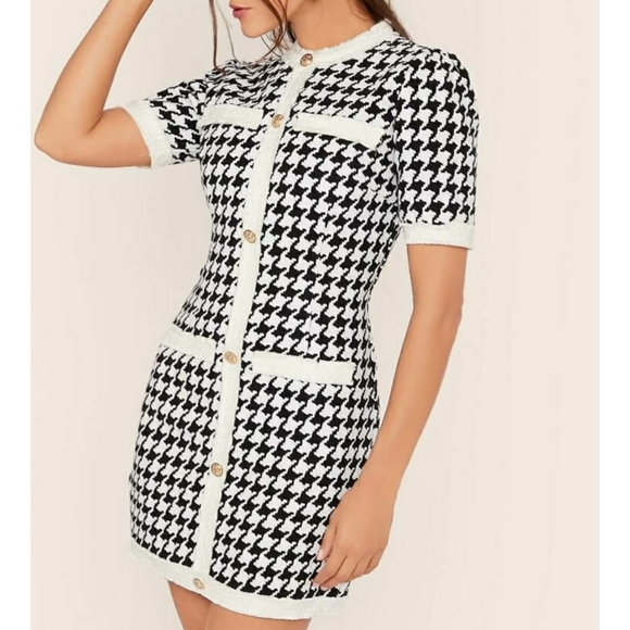 🔥FINAL SALE🔥 | Houndstooth Tweed Button Up Dress - Picture 4 of 6